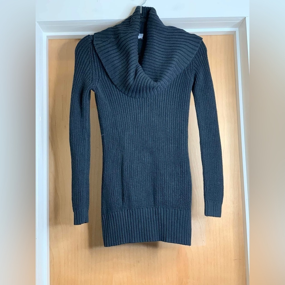 Divided Sweater,2
